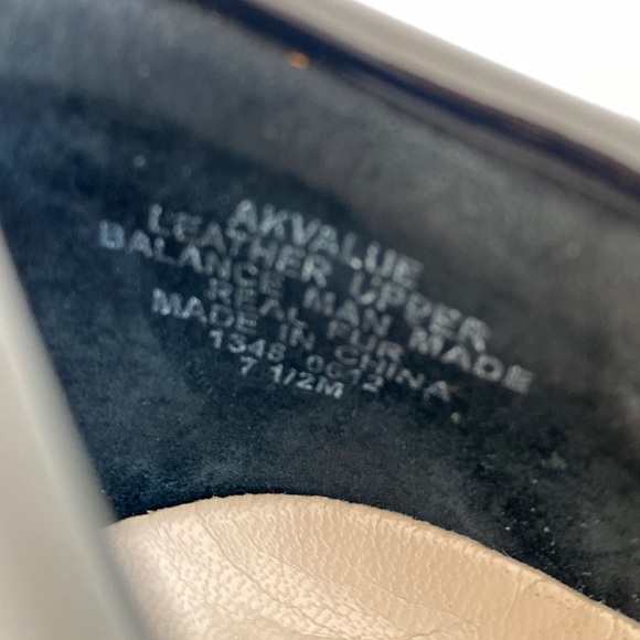 Anne Klein ifLEX Suede Real Fur Leopard Flats 7.5 - Picture 8 of 8